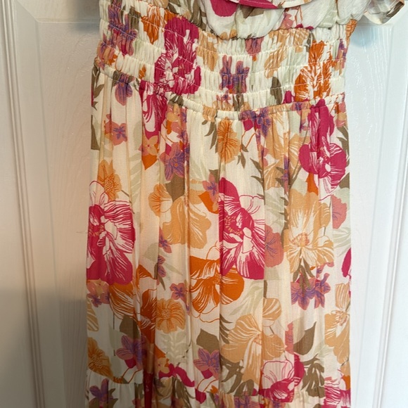 WAYF maxi dress NWT - Picture 3 of 6